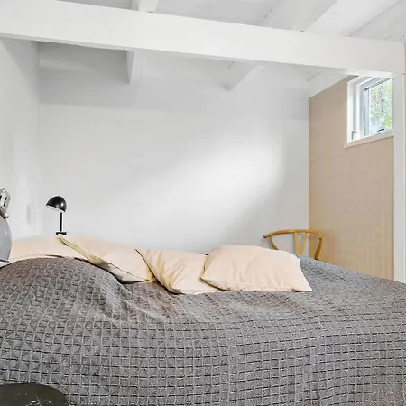Hébergement de vacances 3 Bedroom Gorgeous In